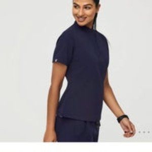 Figs Insiza top Navy M